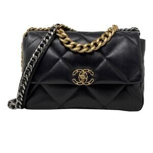 CHANEL 19 Large Flap Black Quilted Leather Shoulder Bag Brand New